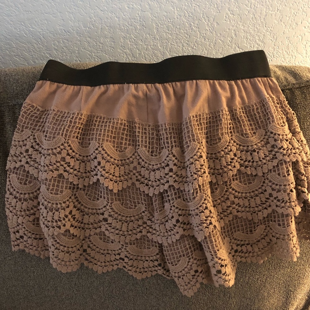 Lace Brown Shorts Size Small